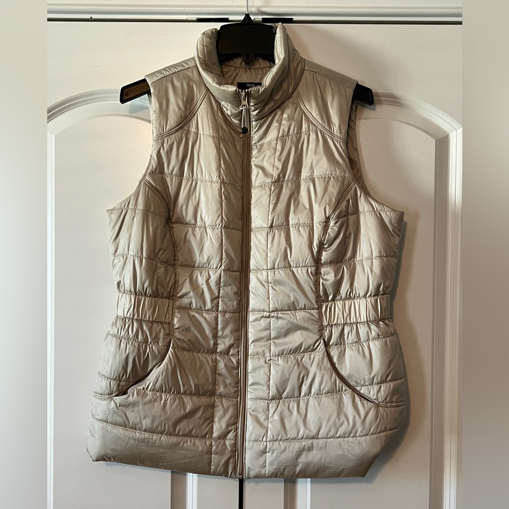 Women’s Medium Style & Co Puffer Vest